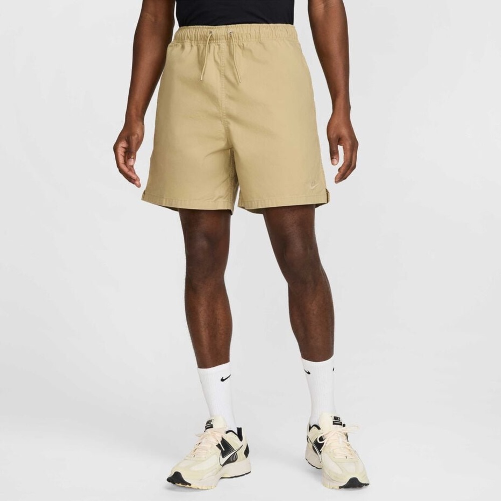 EUC Mens Nike Club Flow Shorts in Parachute Beige (Size:L)